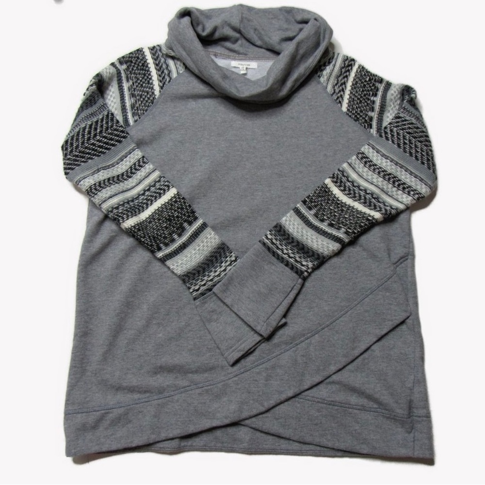 Maurices tulip hem sweatshirt sweater L